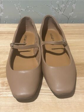 Indigo Rd. Mary Jane Flats
